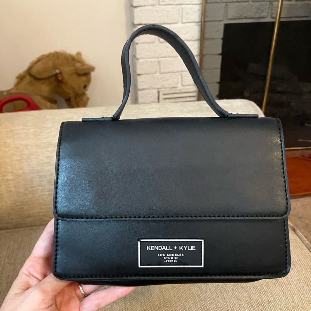 Kendall and Kylie small black leather purse with chain